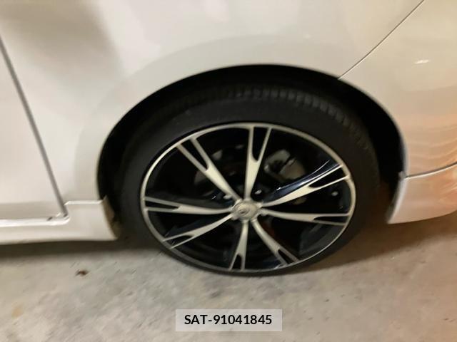 Toyota VITZ 2010-04 7226694-7