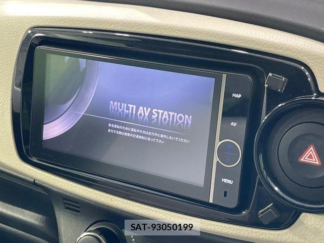 Toyota VITZ 2013-10 7226716-2