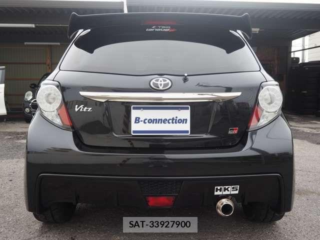 Toyota VITZ 2018-04 7226725-4