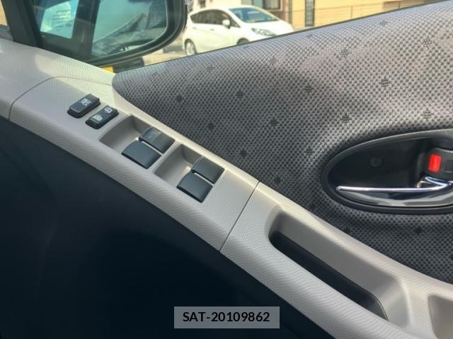 Toyota VITZ 2009-07 7226691-14