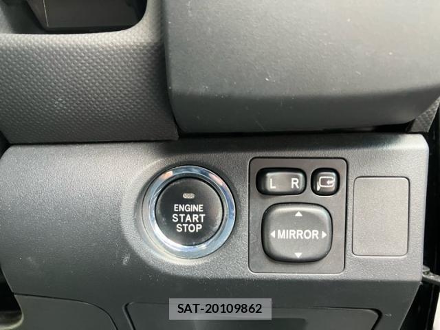Toyota VITZ 2009-07 7226691-15