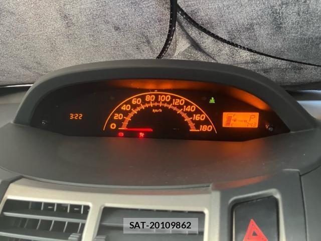 Toyota VITZ 2009-07 7226691-17