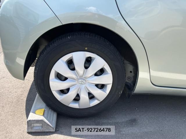 Toyota VITZ 2013-08 7226715-12