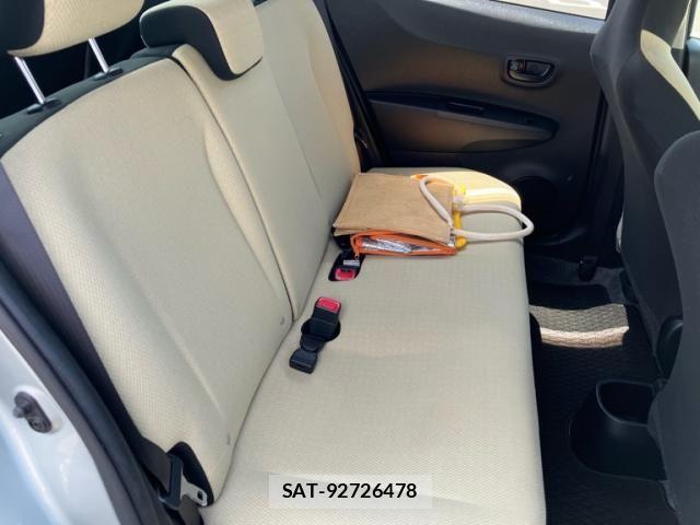 Toyota VITZ 2013-08 7226715-16
