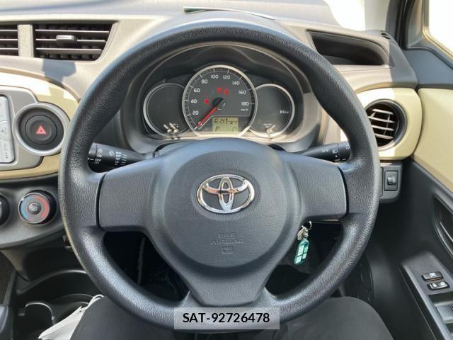 Toyota VITZ 2013-08 7226715-19