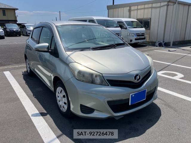 Toyota VITZ 2013-08 7226715-2