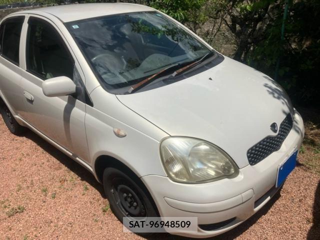 Toyota VITZ 2003-05 7226688-0