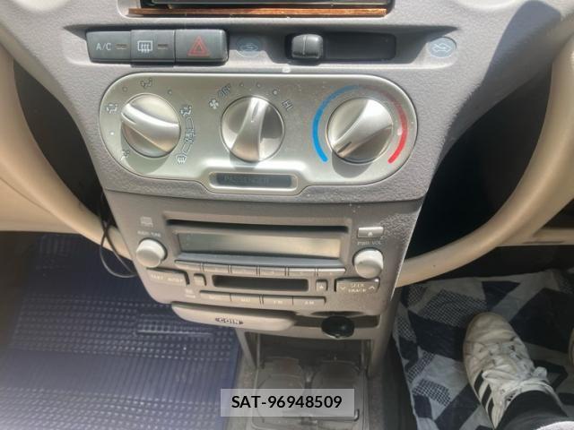 Toyota VITZ 2003-05 7226688-11