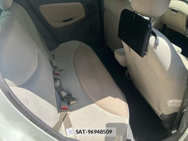 Toyota VITZ 2003-05 7226688-13