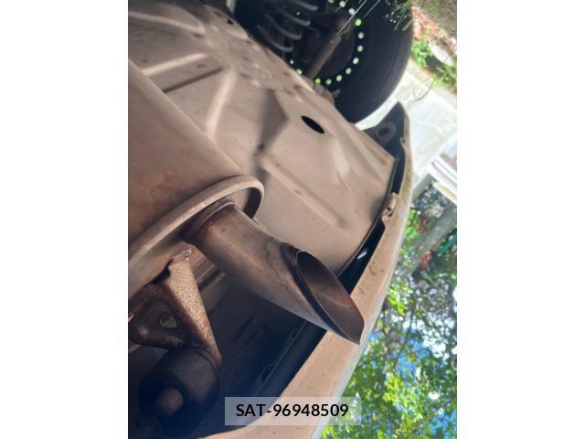 Toyota VITZ 2003-05 7226688-15