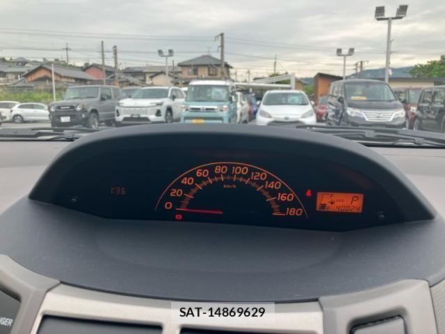 Toyota VITZ 2009-07 7226690-10