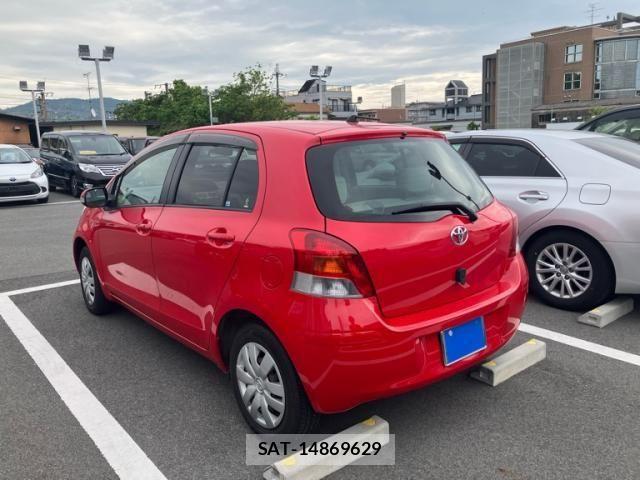 Toyota VITZ 2009-07 7226690-1