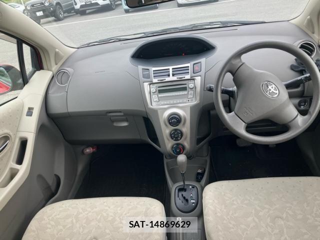 Toyota VITZ 2009-07 7226690-6