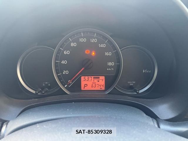 Toyota VITZ 2012-06 7226713-13