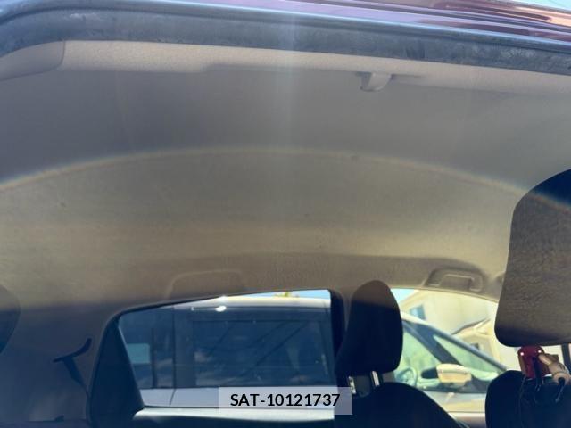 Toyota VITZ 2011-06 7226704-12
