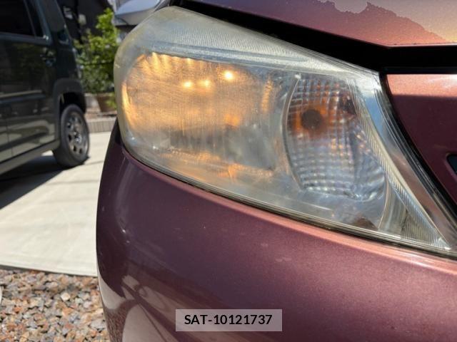 Toyota VITZ 2011-06 7226704-15