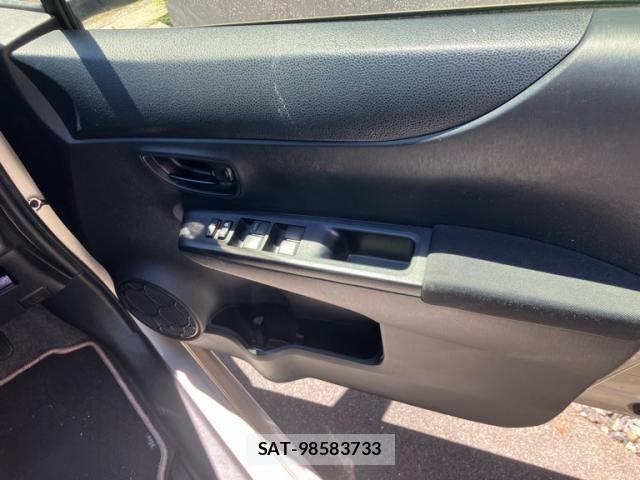 Toyota VITZ 2014-06 7226718-11