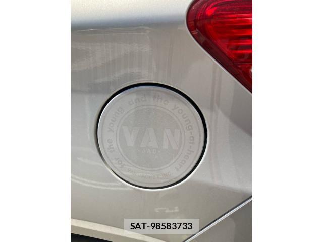 Toyota VITZ 2014-06 7226718-24