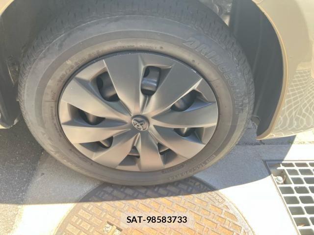 Toyota VITZ 2014-06 7226718-4
