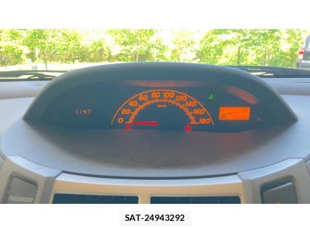 Toyota VITZ 2010-07 7226697-15