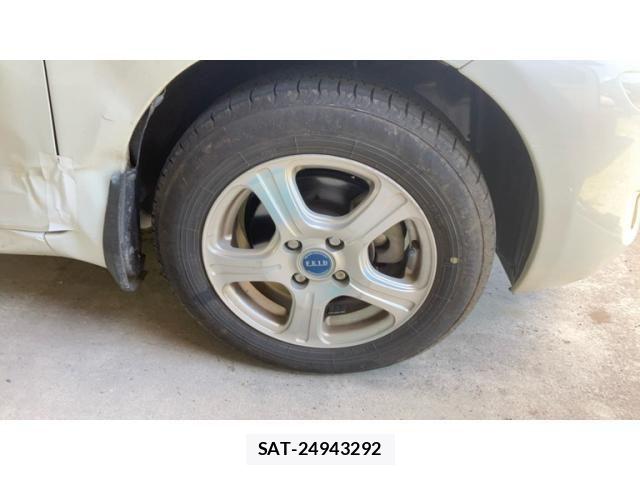 Toyota VITZ 2010-07 7226697-2