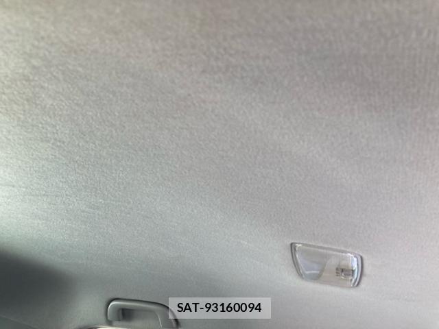Toyota VITZ 2007-12 7226687-16