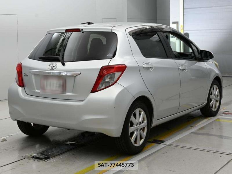 Toyota VITZ 2011 7230115-1