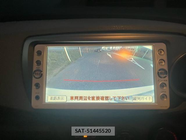 Toyota VITZ 2011-06 7226707-15