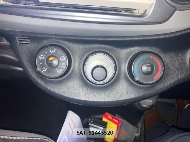 Toyota VITZ 2011-06 7226707-16