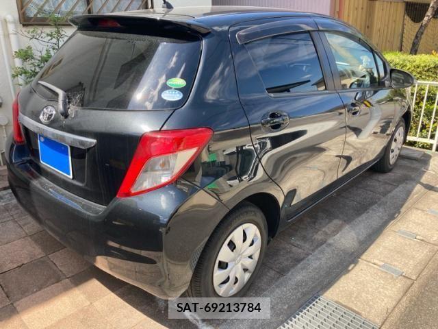 Toyota VITZ 2013-09 7226717-2