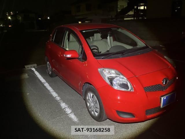Toyota VITZ 2010-10 7226695-2