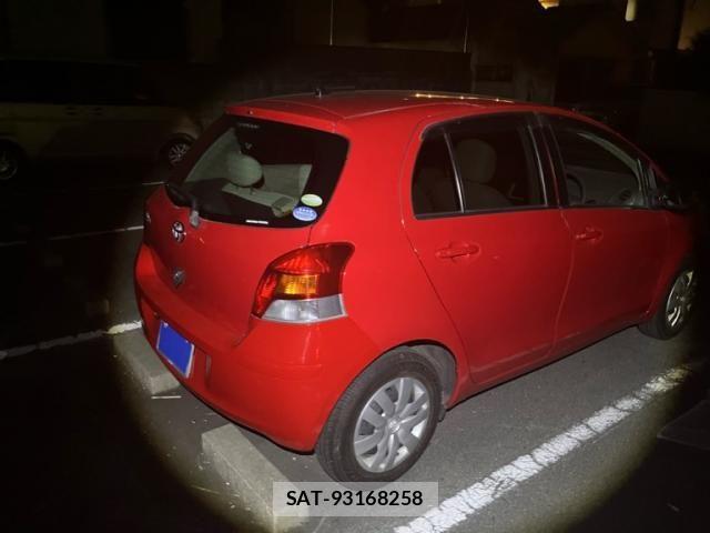 Toyota VITZ 2010-10 7226695-4