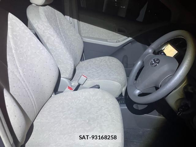 Toyota VITZ 2010-10 7226695-8