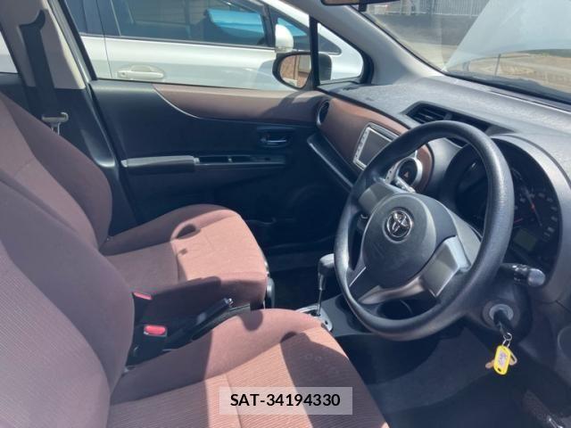 Toyota VITZ 2011-02 7226699-12