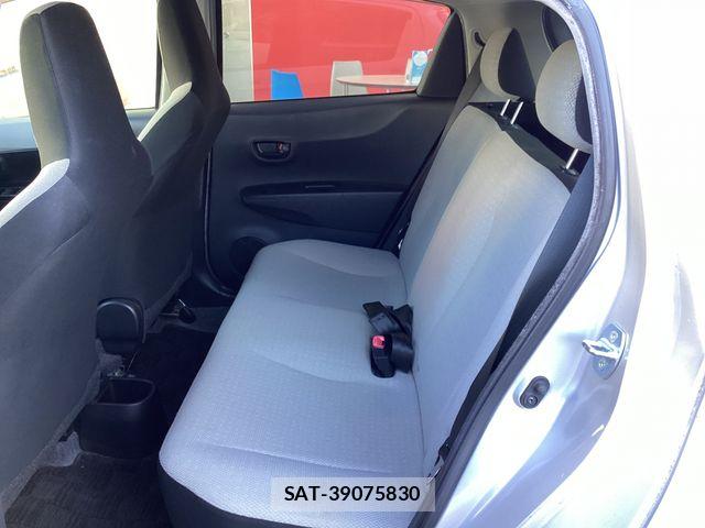 Toyota VITZ 2011-05 7226698-11