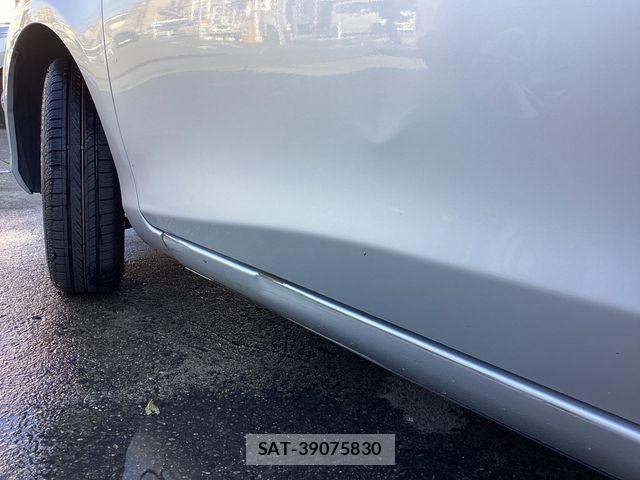 Toyota VITZ 2011-05 7226698-5