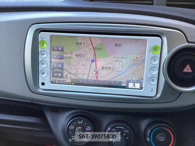 Toyota VITZ 2011-05 7226698-7