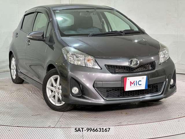 Toyota VITZ 2011-08 7226710-1