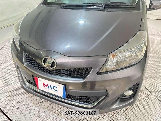 Toyota VITZ 2011-08 7226710-22