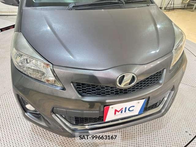 Toyota VITZ 2011-08 7226710-23