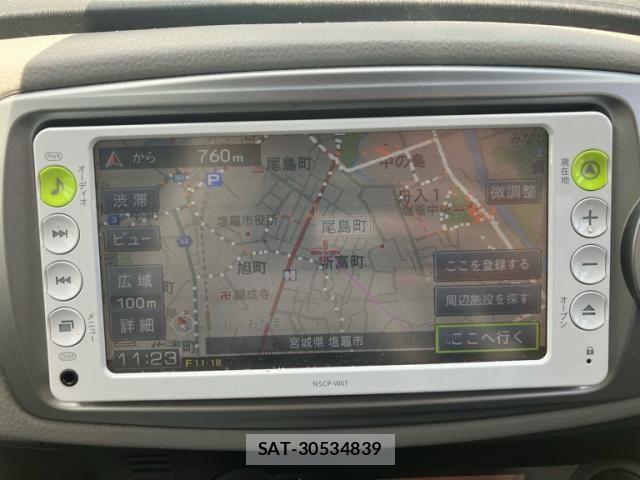 Toyota VITZ 2011-06 7226708-17