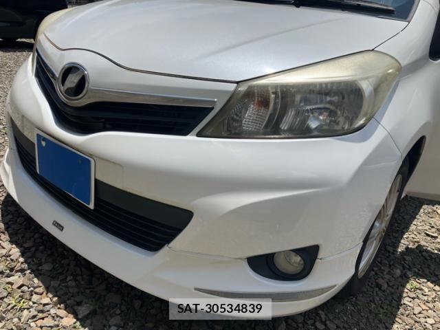 Toyota VITZ 2011-06 7226708-1