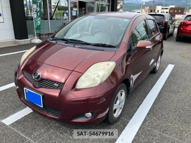 Toyota VITZ 2009-08 7226693-0