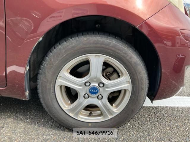 Toyota VITZ 2009-08 7226693-7