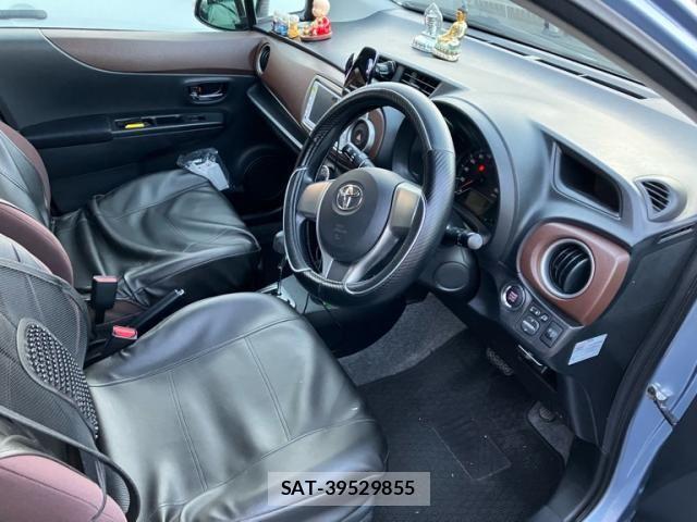Toyota VITZ 2011-09 7226712-7