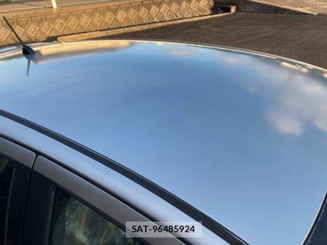Toyota VITZ 2005-06 7252738-2
