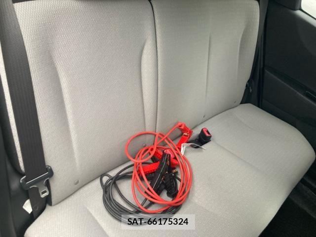 Toyota VITZ 2012-01 7252739-12