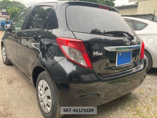 Toyota VITZ 2012-01 7252739-3