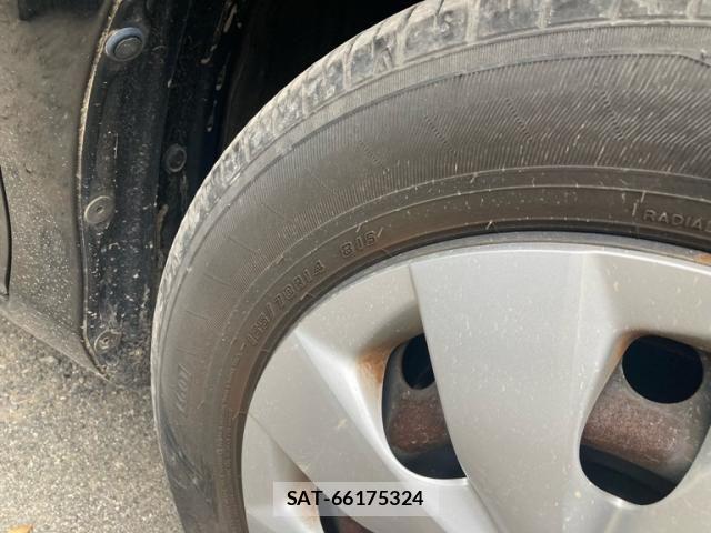 Toyota VITZ 2012-01 7252739-7