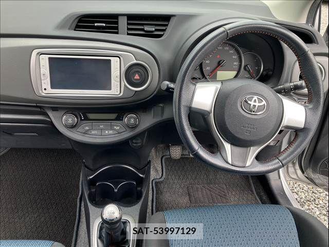 Toyota VITZ 2014-01 7273217-8